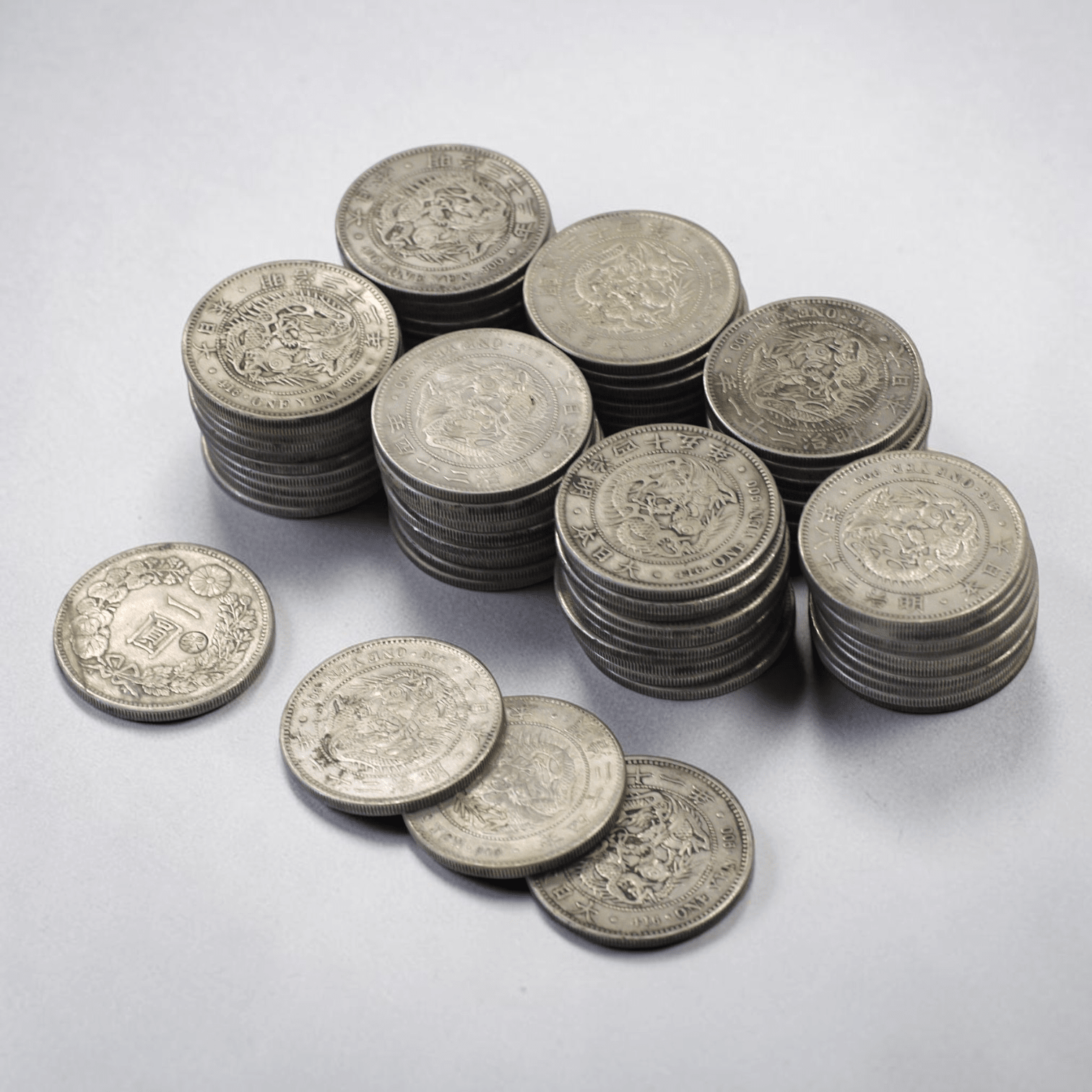 【大特価】新1円銀貨 74枚セット - NJ BUYER'S MARKETPLACE