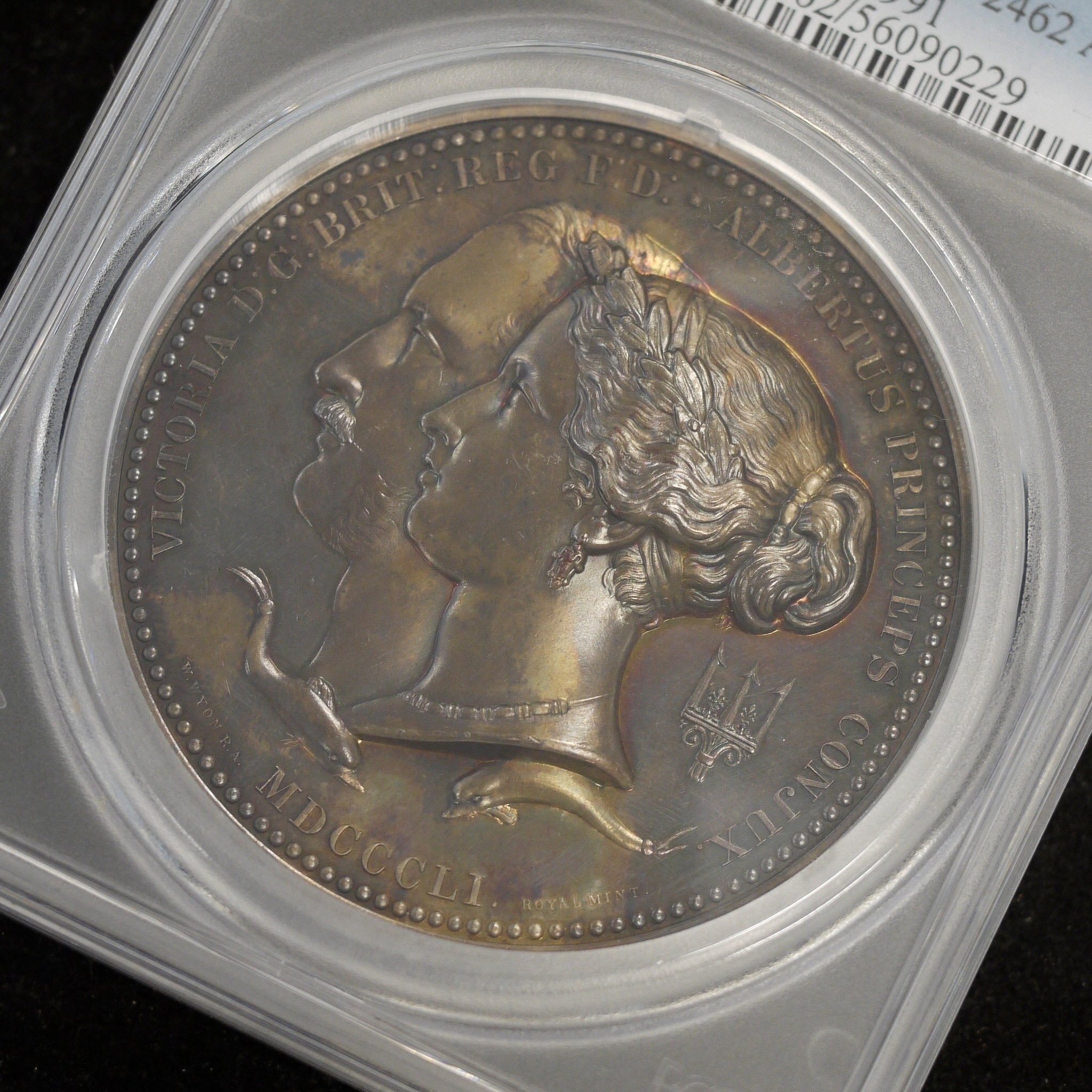 イギリス 大型銀メダル 1851年銘 再鋳 ヴィクトリア＆アルバート 第1回