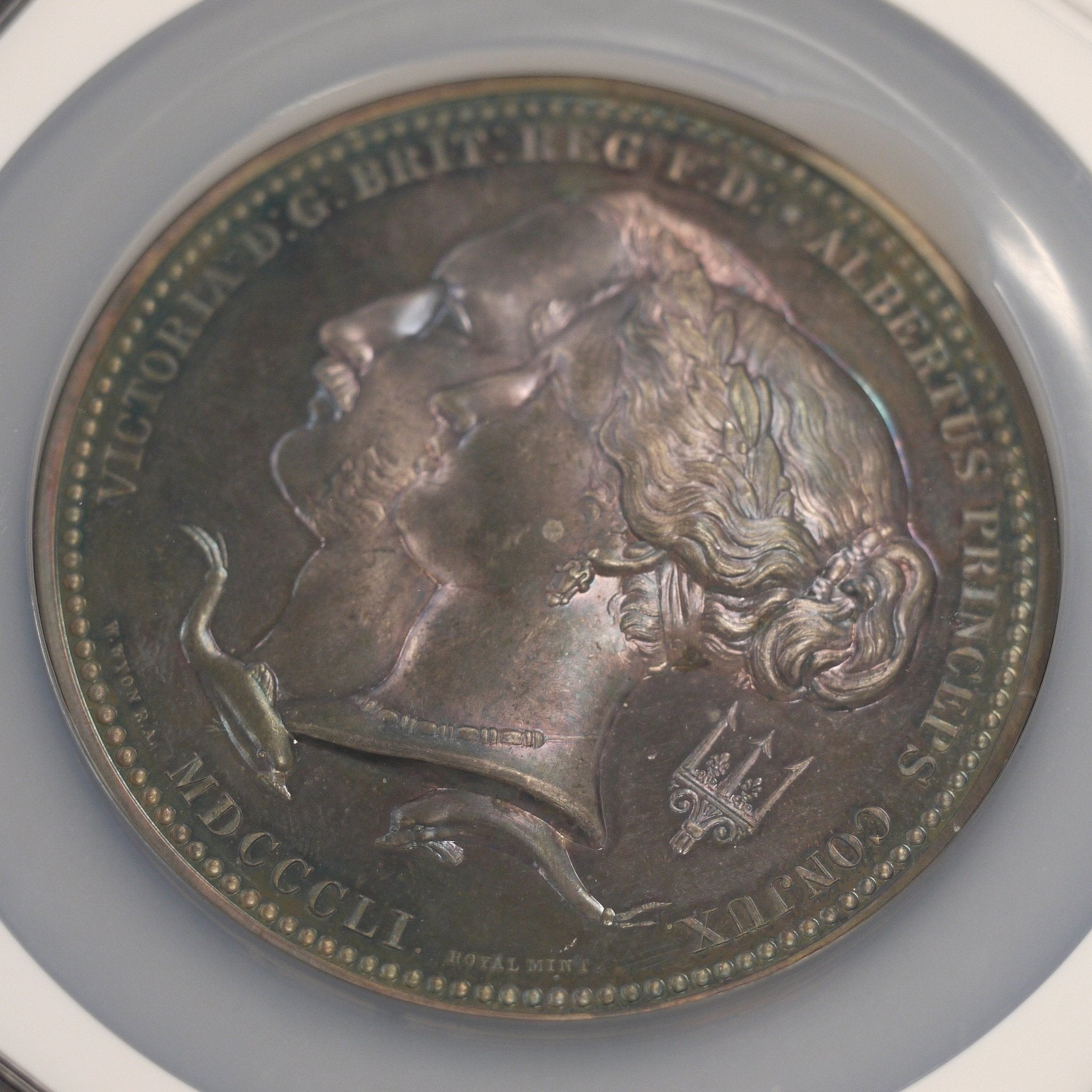 イギリス 大型銀メダル 1851年銘 再鋳 ヴィクトリア＆アルバート 第1回ロンドン万博記念 NGC MS64 - NJ BUYER'S MARKETPLACE