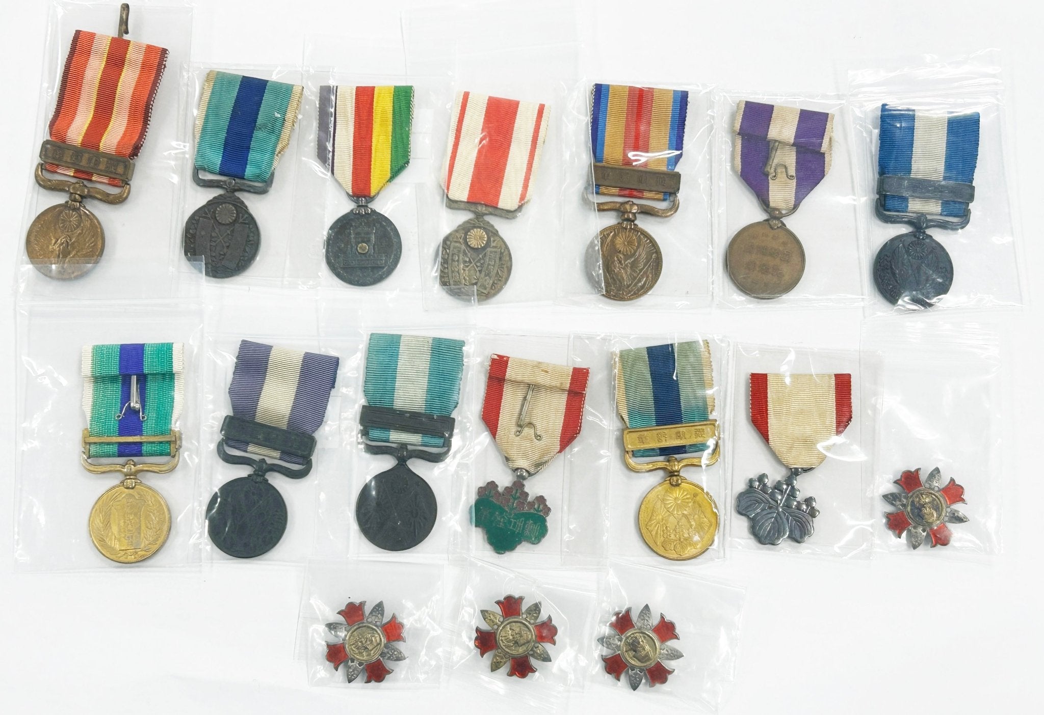 勲章セット 日本 勲章 17点セット｜NJ BUYER'S MARKETPLACE