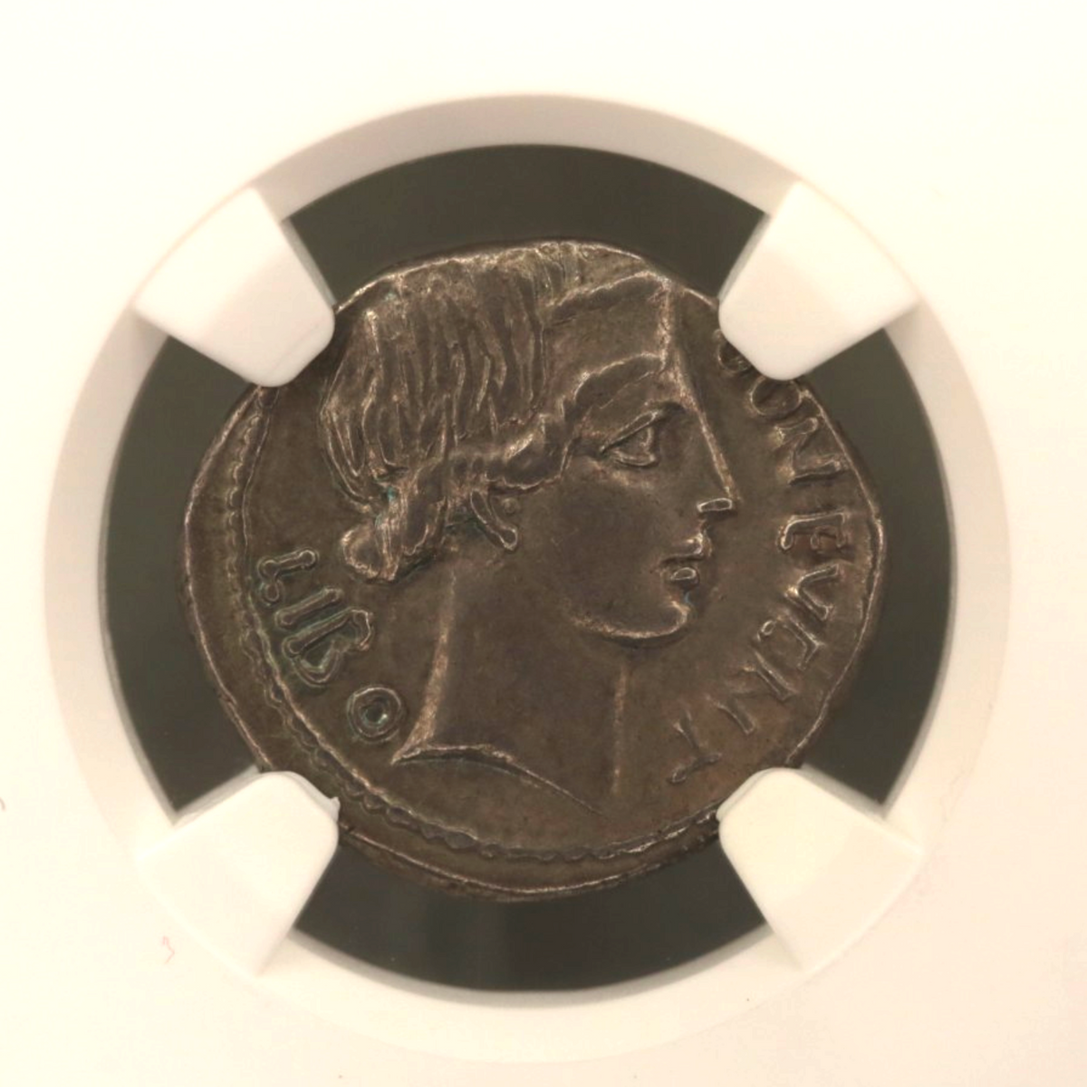 ローマ デナリウス銀貨 前62年頃 ボヌス・エウェントゥス NGC AU 5/5 4/5